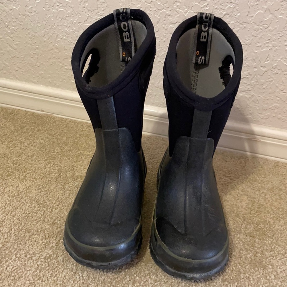 Bogs Waterproof Winter Boots Kids Sz 9